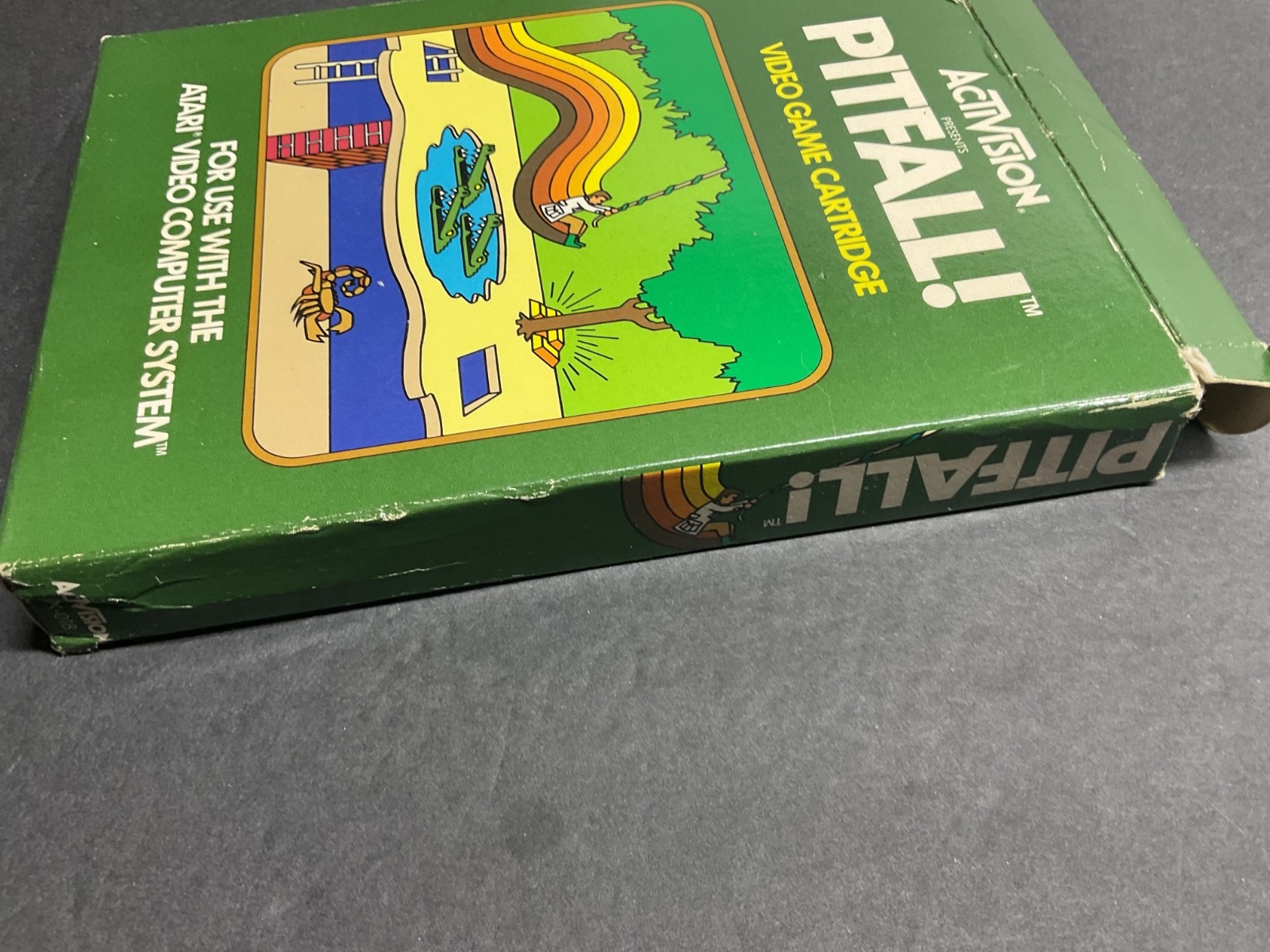 Atari 2600 Pitfall Game Complete in Box Tested CIB