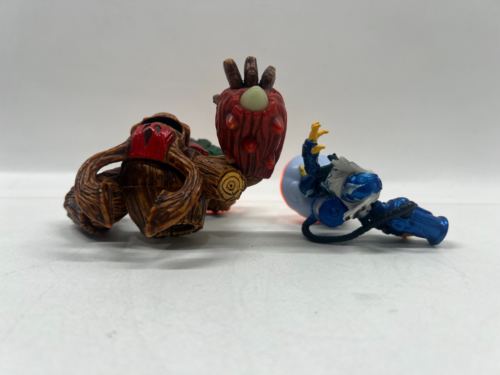 skylanders giants tree rex and jet vac lot of 2