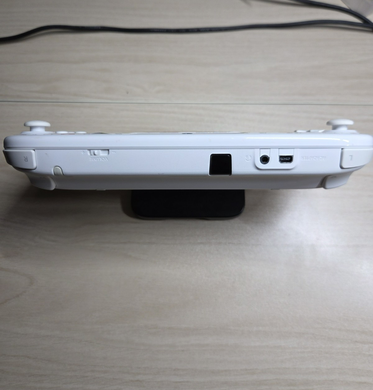 Wii U Game Pad WUP-010(USA) Charger & Stand with Stylus Tested Working Very Good