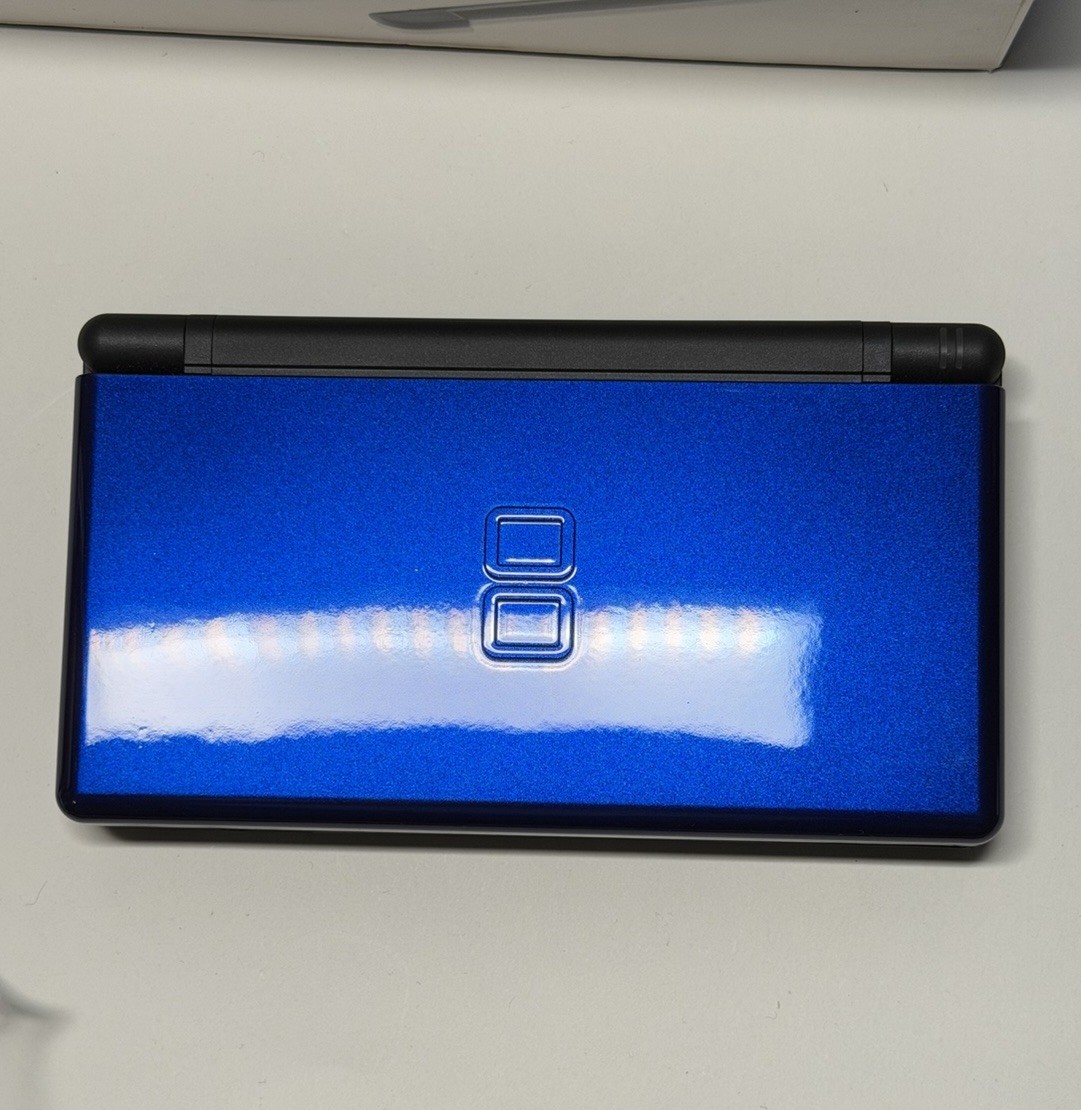 Nintendo DS Lite Cobalt Blue & Black System in Box w/Charger Excellent Mint!