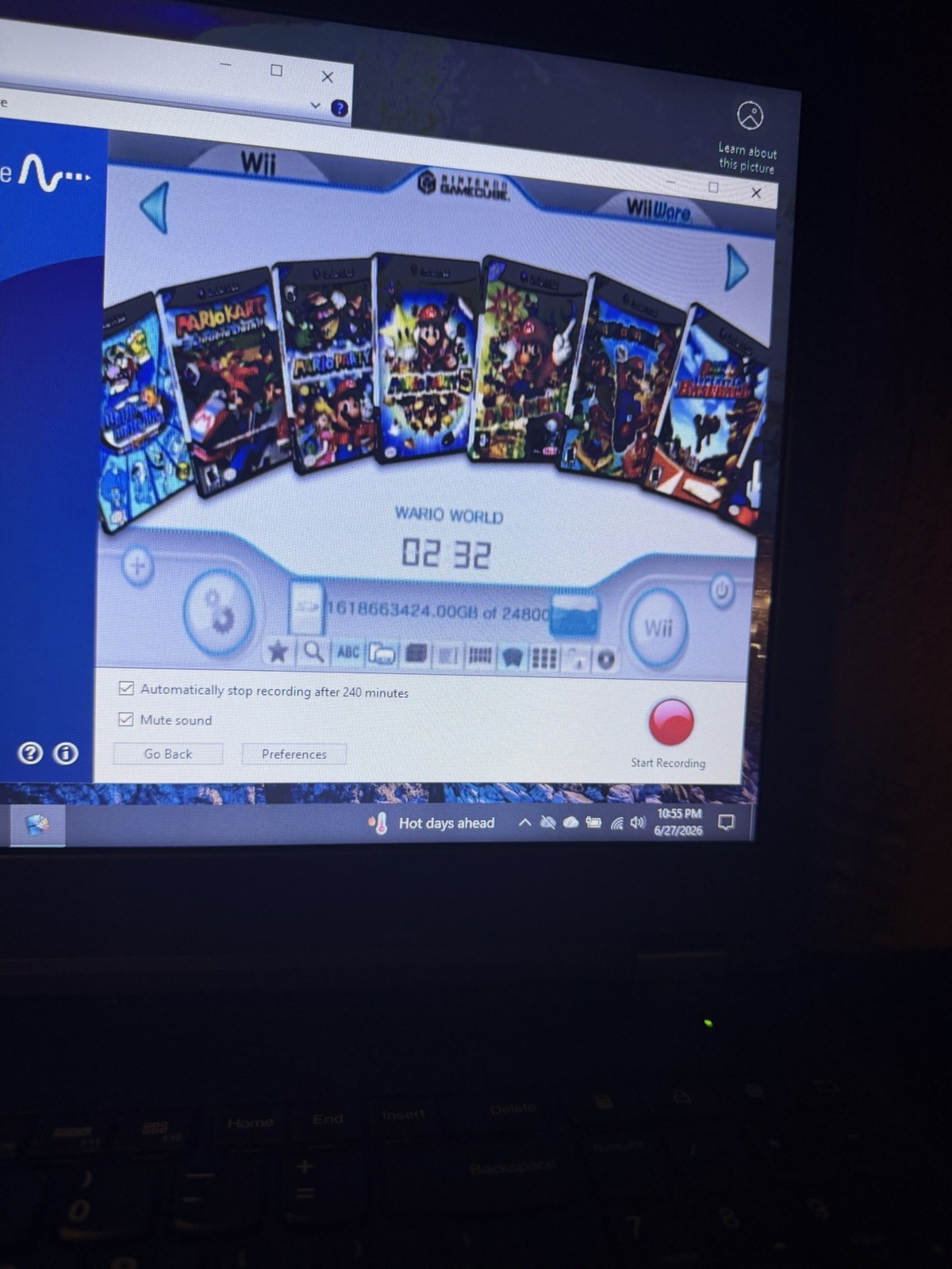 HomeBrew Wii With 64 GB Flash Drive Games Included Mario Nunchuck Remotes Etc