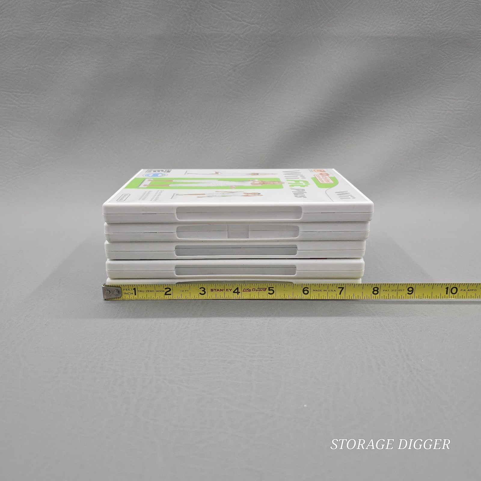 2000s Set of 5 Nintendo Wii Different Games in Cases, Made in USA