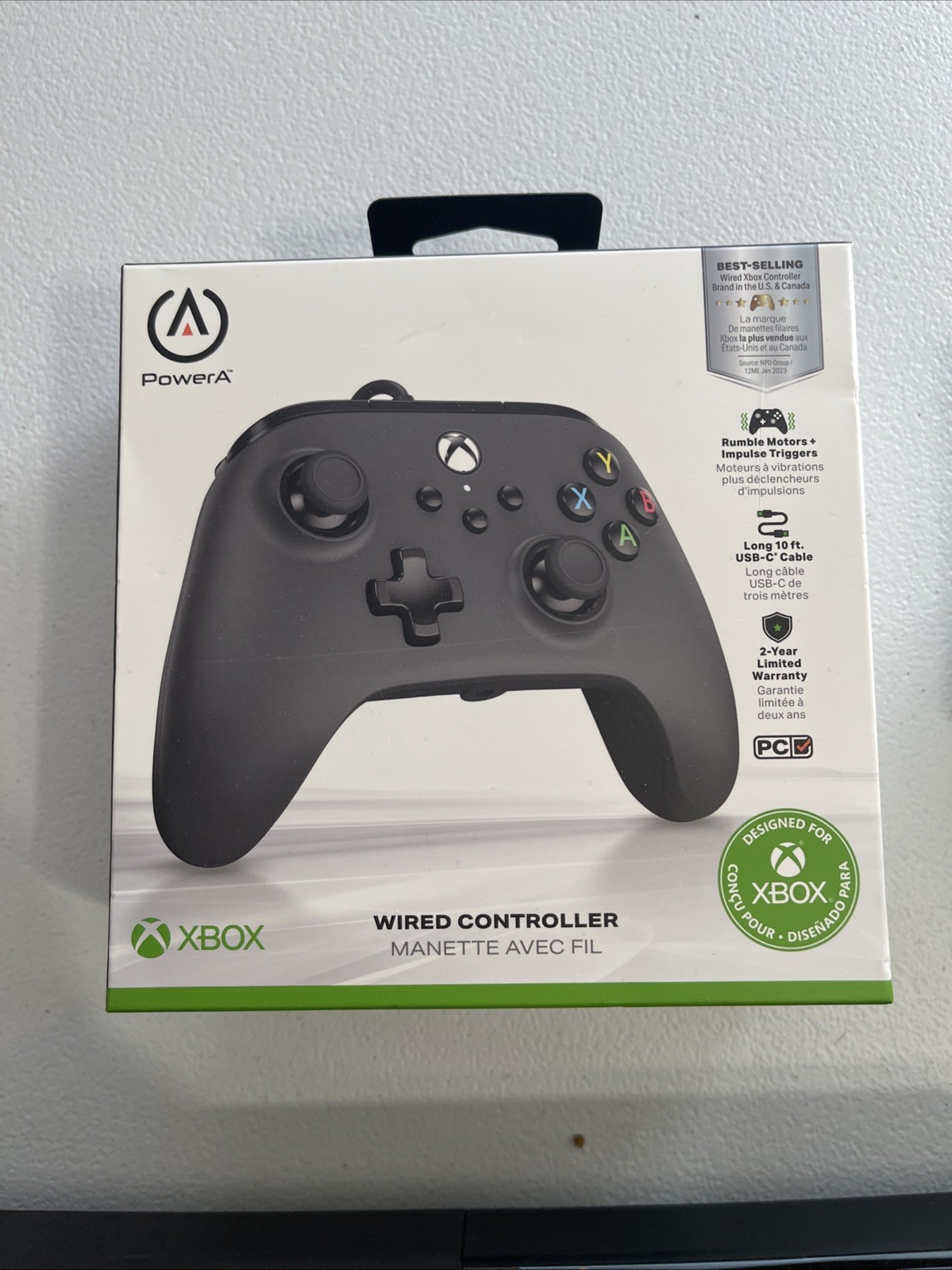 xbox one 500 GB bundle with brand new controller and game tested works great