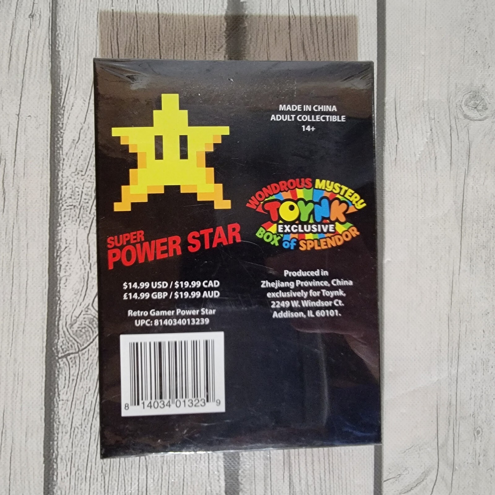 Rare Toynk 8-bit Super Power Star Memento Paperweight Exclusive – Brand New