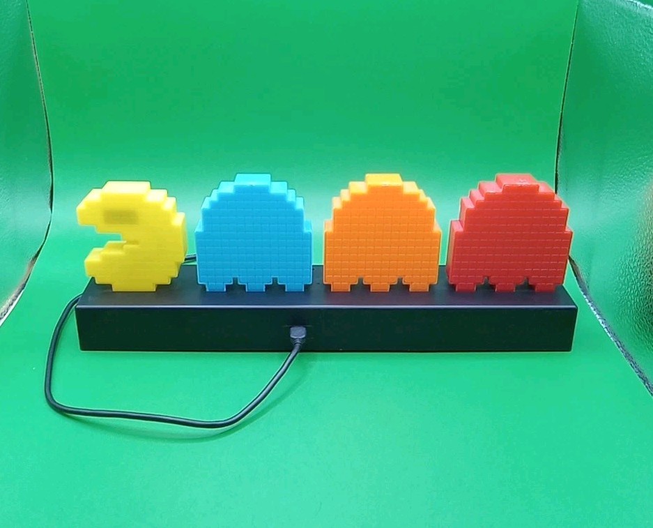 PAC-MAN Ghosts Light 👻 Battery / USB Powered • Multiple Modes 12″ (Works)