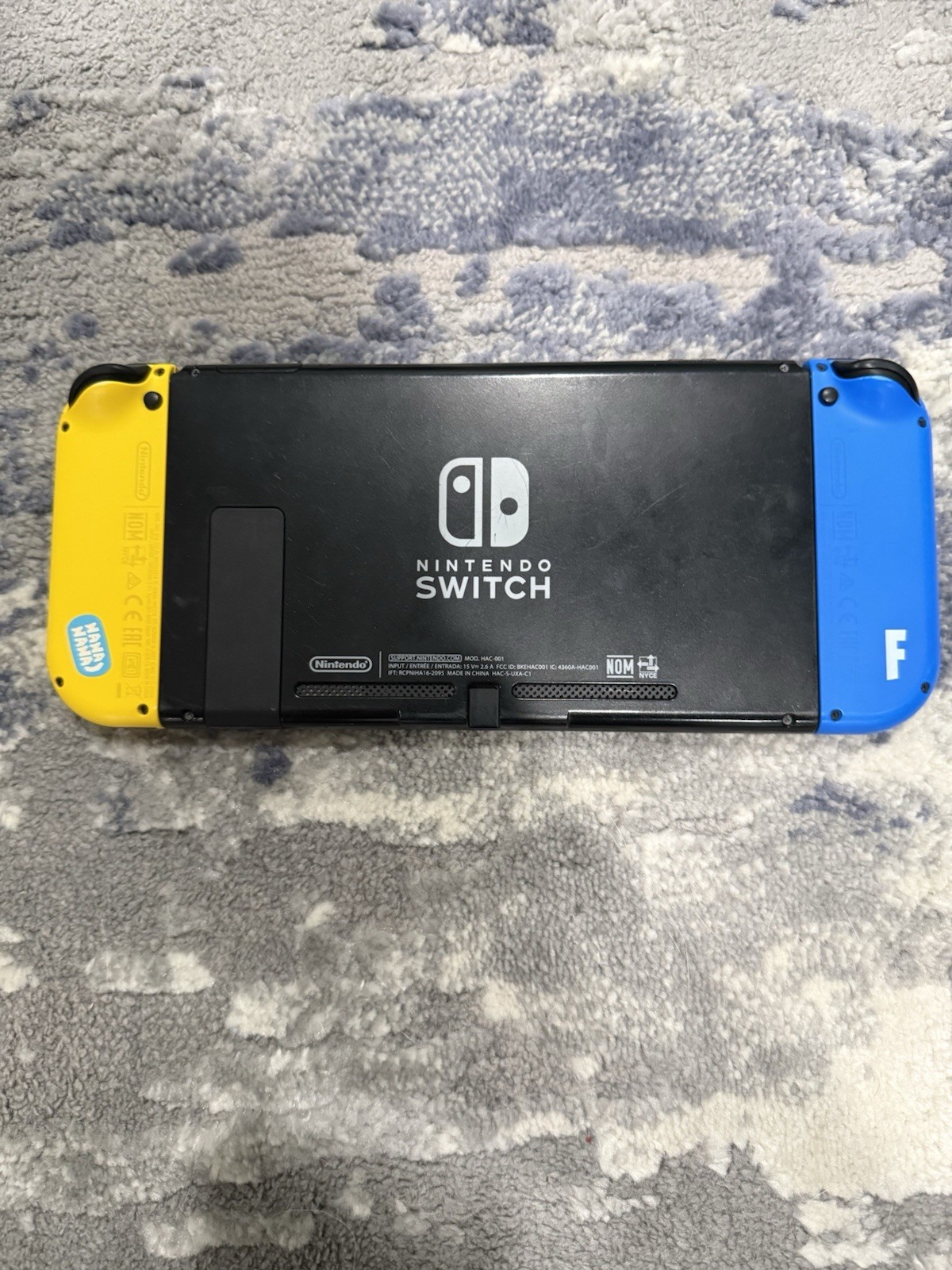 Nintendo Switch HAC-001 32GB 720p w/ Blue Yellow Fortnite Joy-Cons