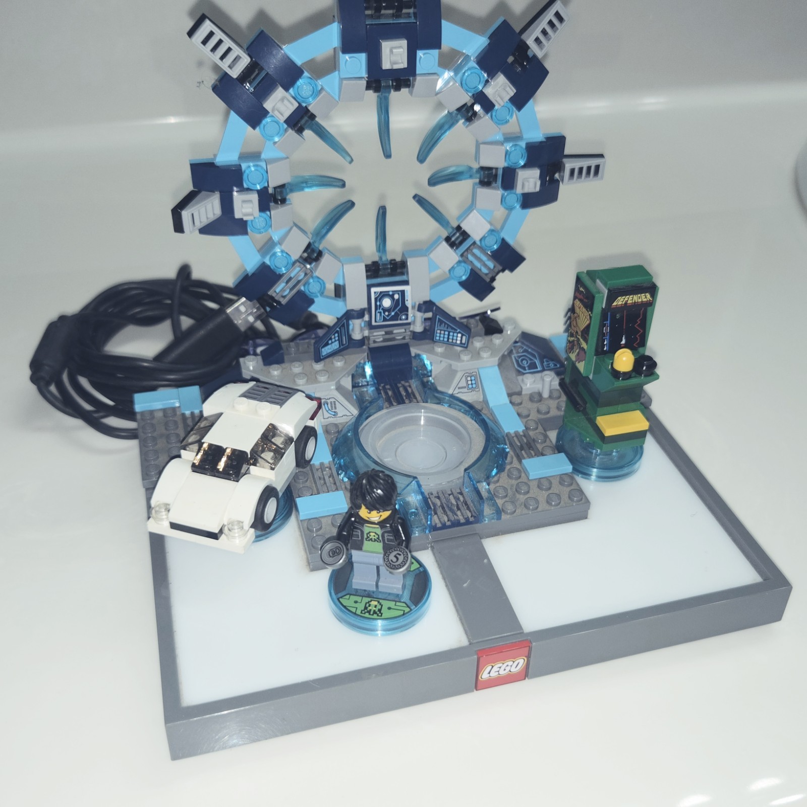 LEGO Dimensions Huge Lot Sonic Joker Harley BTTF Portal 9 Figures 11 Vehicle PS4