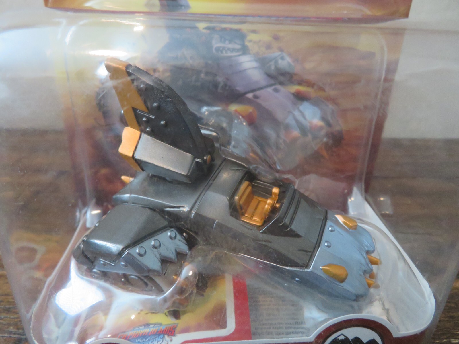 Skylanders SuperChargers – SHARK TANK Land Vehicle & SMASH HIT New!