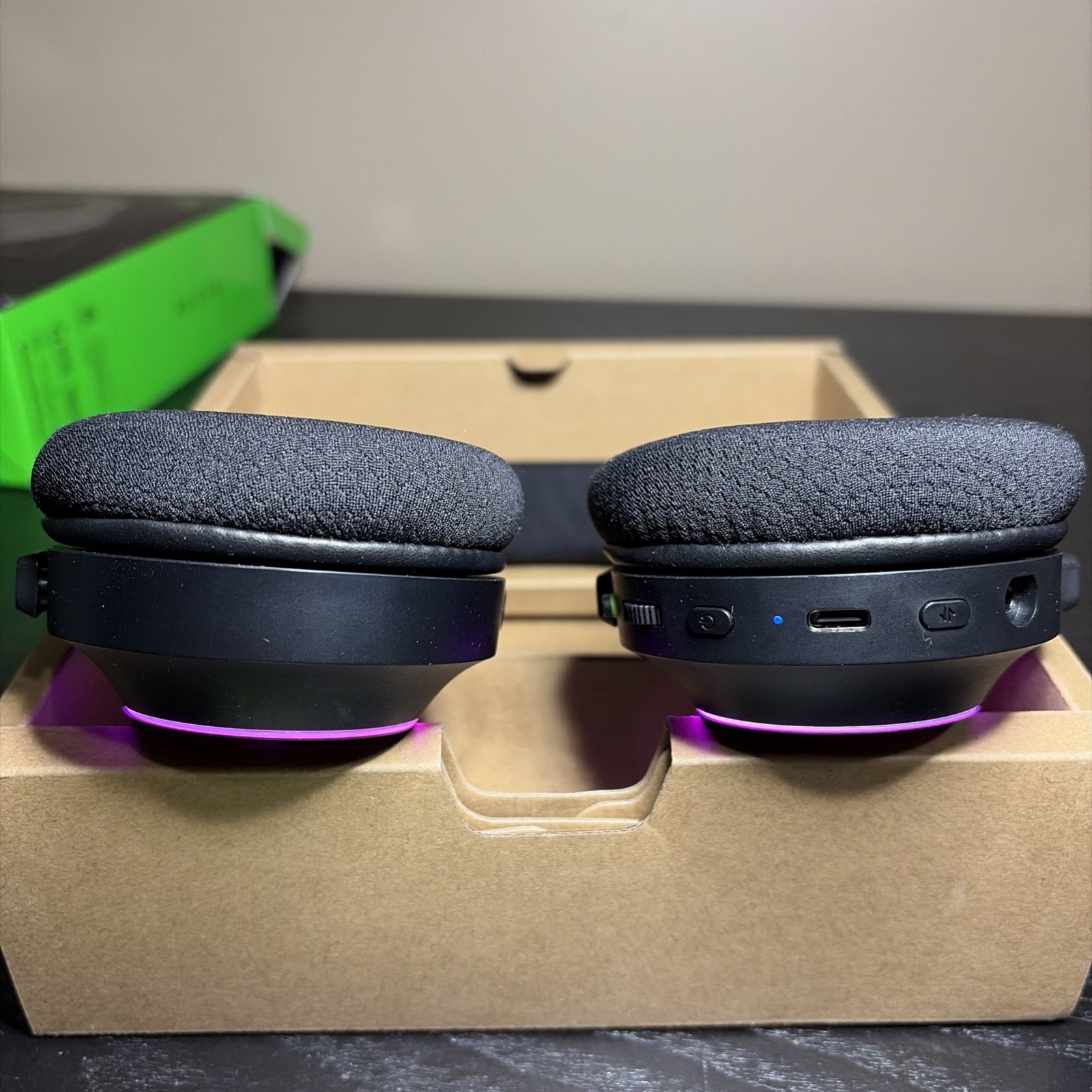 Razer Barracuda X Chroma Wireless RGB Gaming Headset NO DONGLE OR CABLES