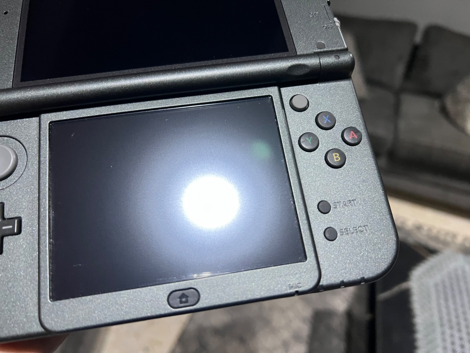 New Nintendo 3DS XL Gray Black Console With Charger and cartridge US Version