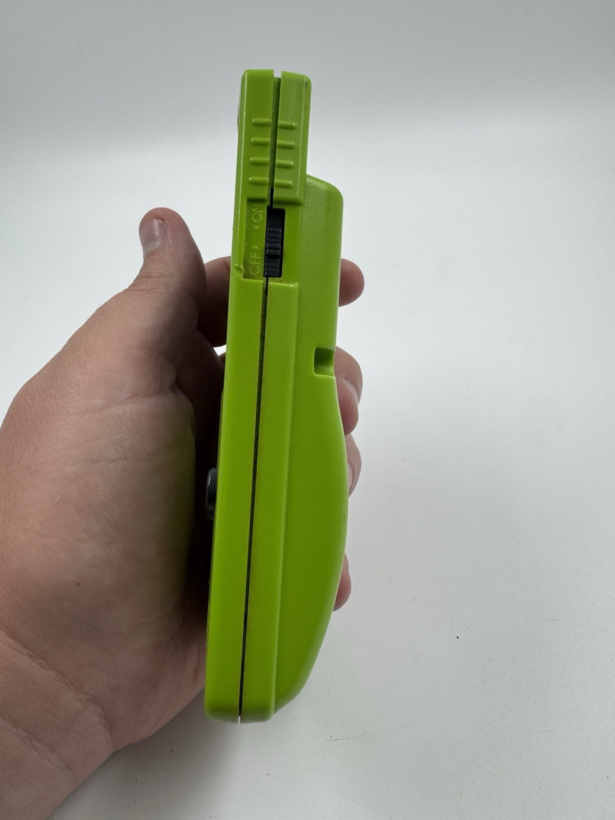 Nintendo Game Boy Color Kiwi Handheld System CGB-001 As-Is Works Read