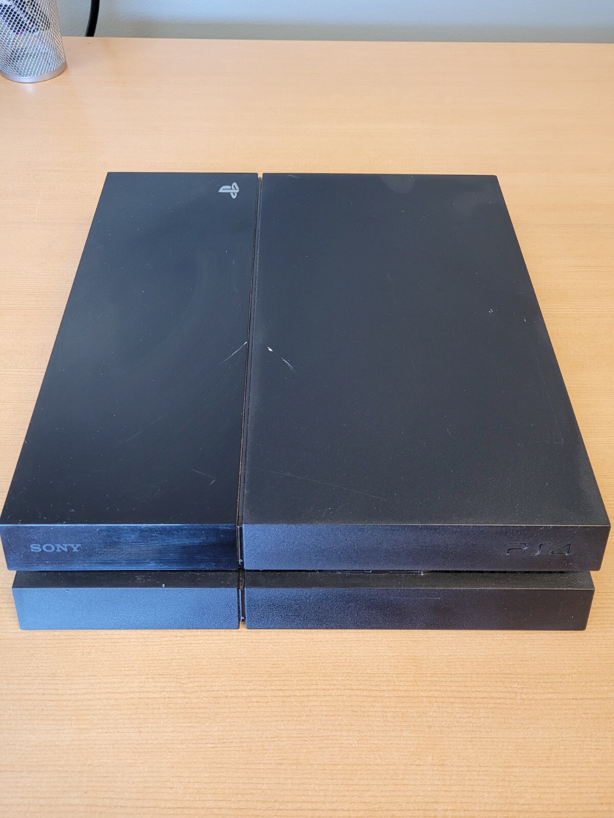PS4, CUH-1001A, Board Issues, Suspected Liquid Damage, Unsure if Fixable, Parts
