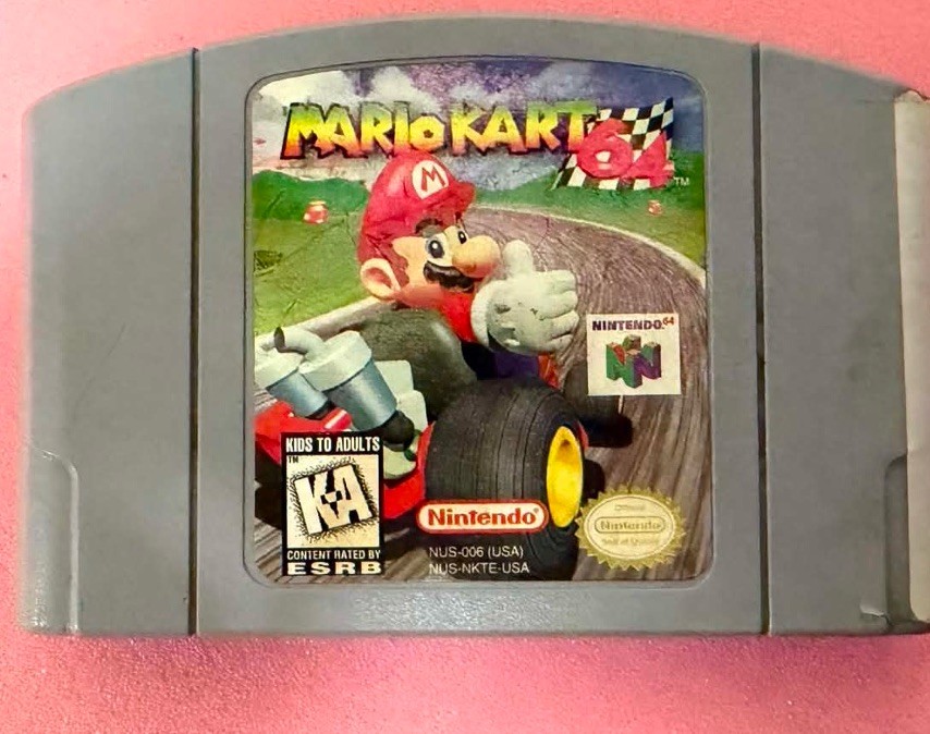 Nintendo Mario Kart 64 N64 Cartridge NTSC-U/C (US/Canada) Multiplayer E 1997