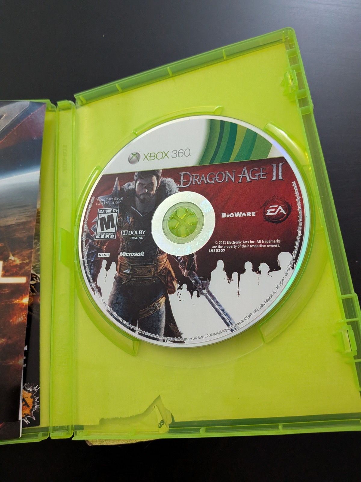 Dragon Age 2 Xbox 360 Video Game Complete