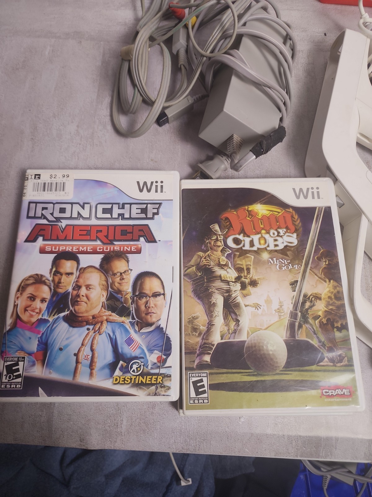 Nintendo Wii Console With Accessories And Games Lot RVL-001 2006