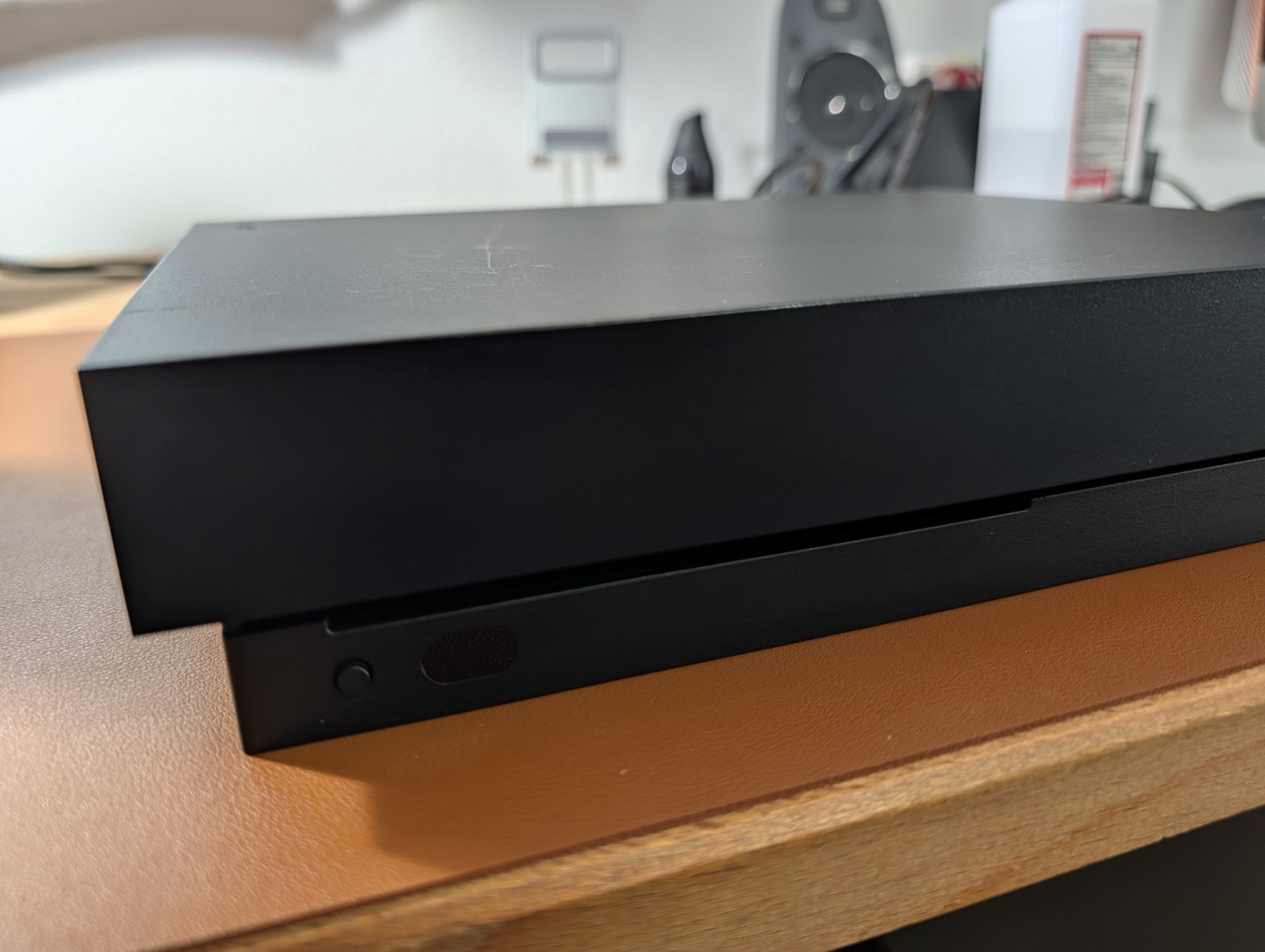 Xbox One X 1TB SSD Upgraded Console + New Thermal + 7 Games + Wireless Controll
