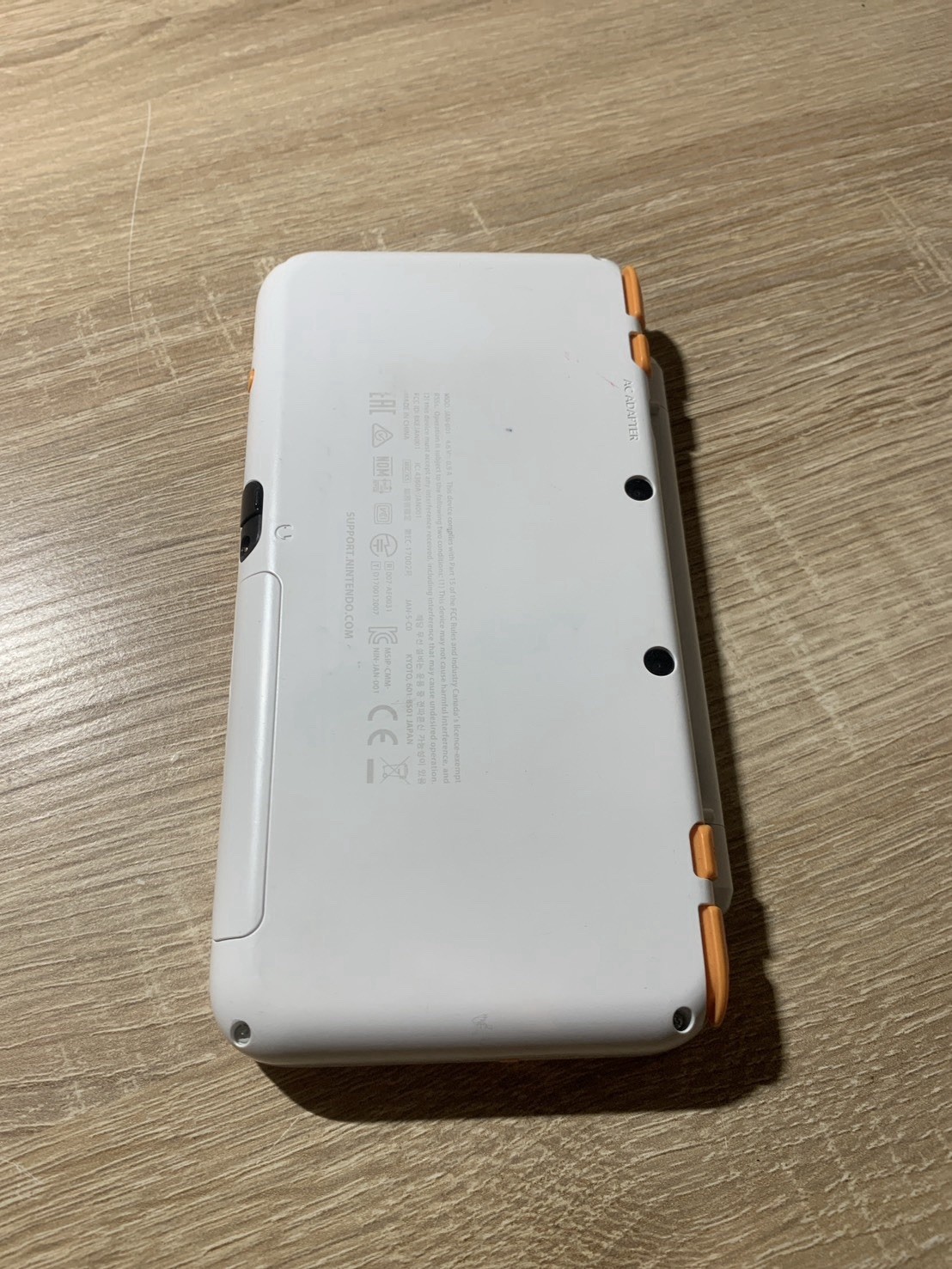 9993 Nintendo New 2DS LL White Orange Very Good TESTED