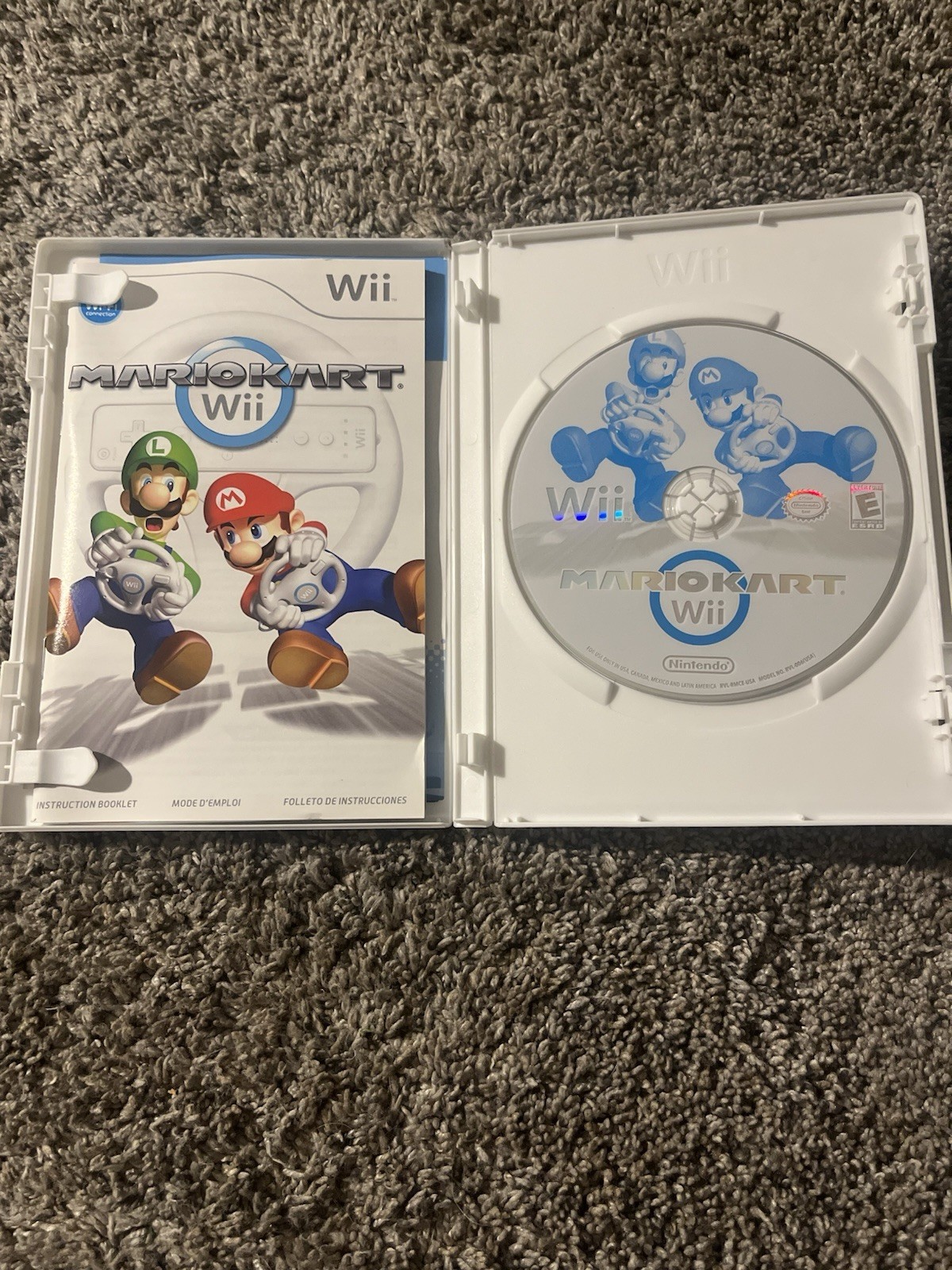 CIB Nintendo Mario Kart Wii (2008) Wii w/ Manual NTSC-U/C E Racing