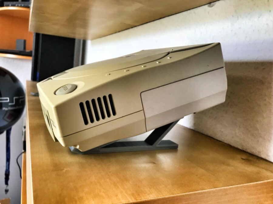 Universal Display Stand for Nintendo Console, NES, SNES, Sega Dreamcast Vintage