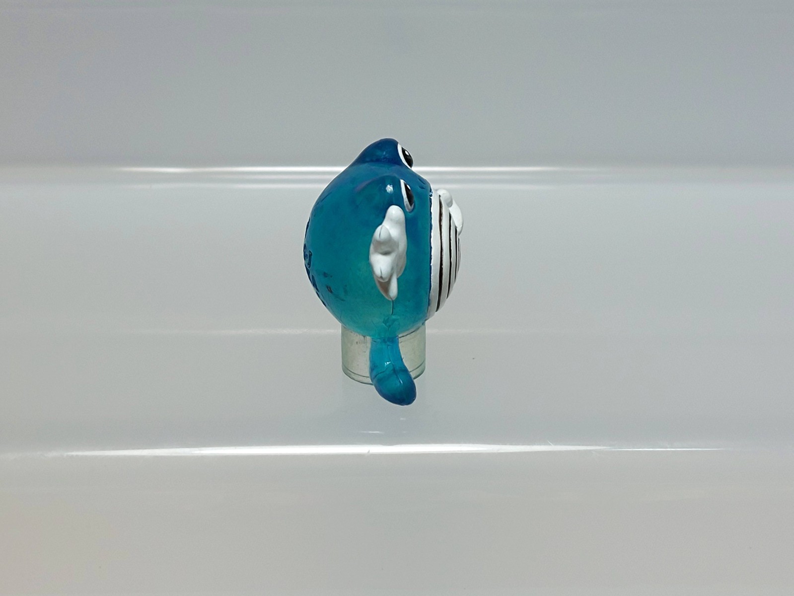 Poliwhirl (Clear) Pokemon Full Color Stadium Figure Bandai 1998 G03 0.9in