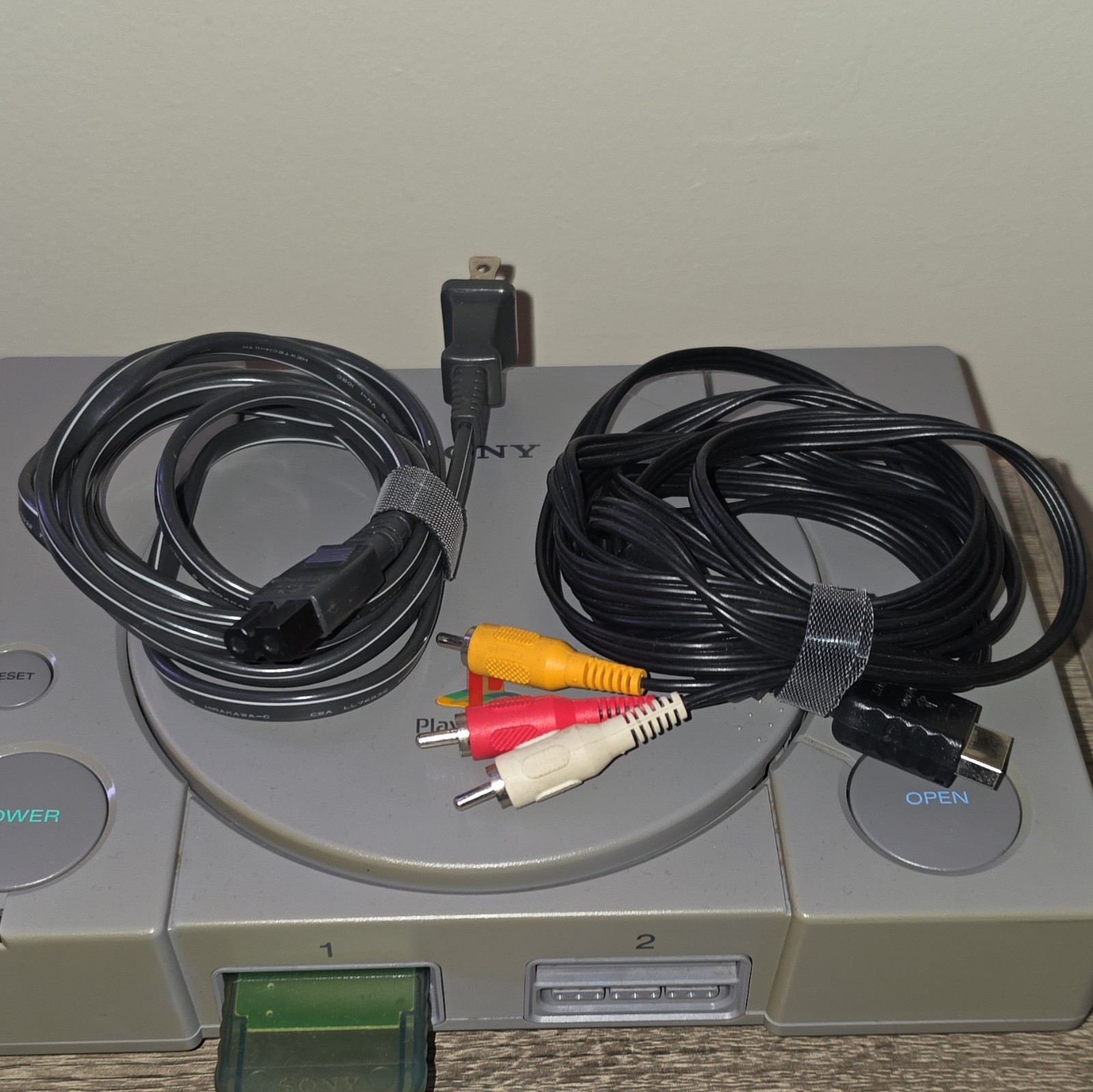 Sony PlayStation 1 PS1 Console SCPH-7501 NTSC-U/C w/ Controller & Memory Card
