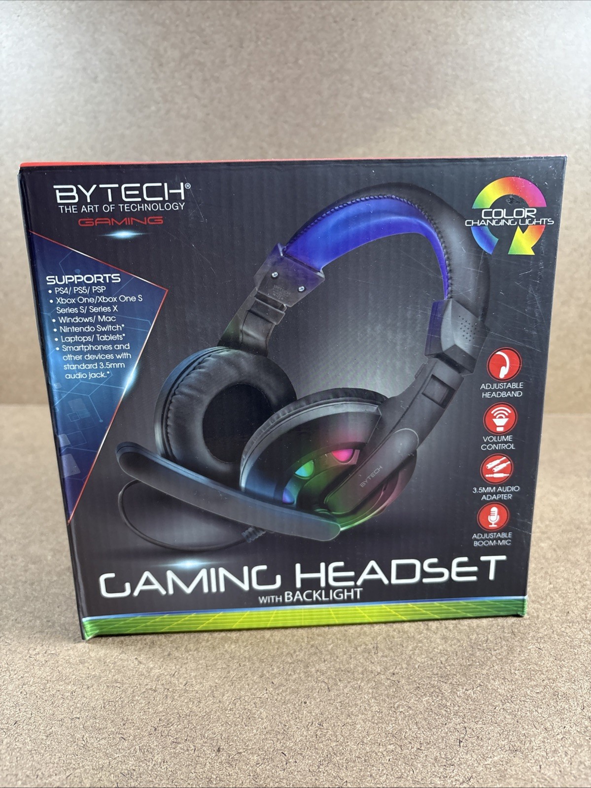 BYTECH Gaming Headset with Backlight 3.5MM Adjustable Volume & Headband NEW!