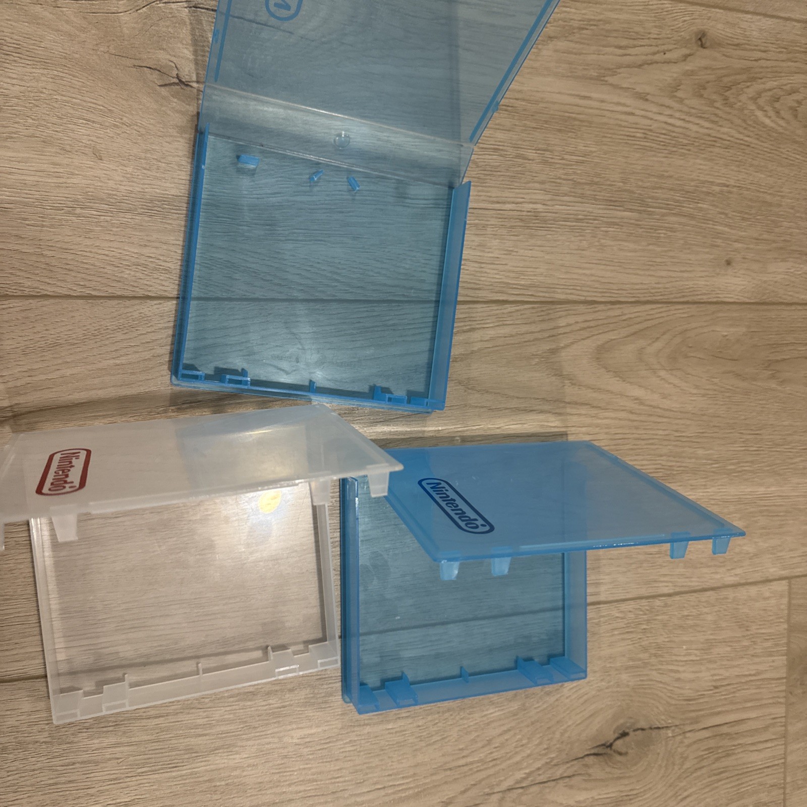 Lot of 3 Nintendo NES Plastic Clamshell Hard Case Logo Clam Shell Clear Blue OEM