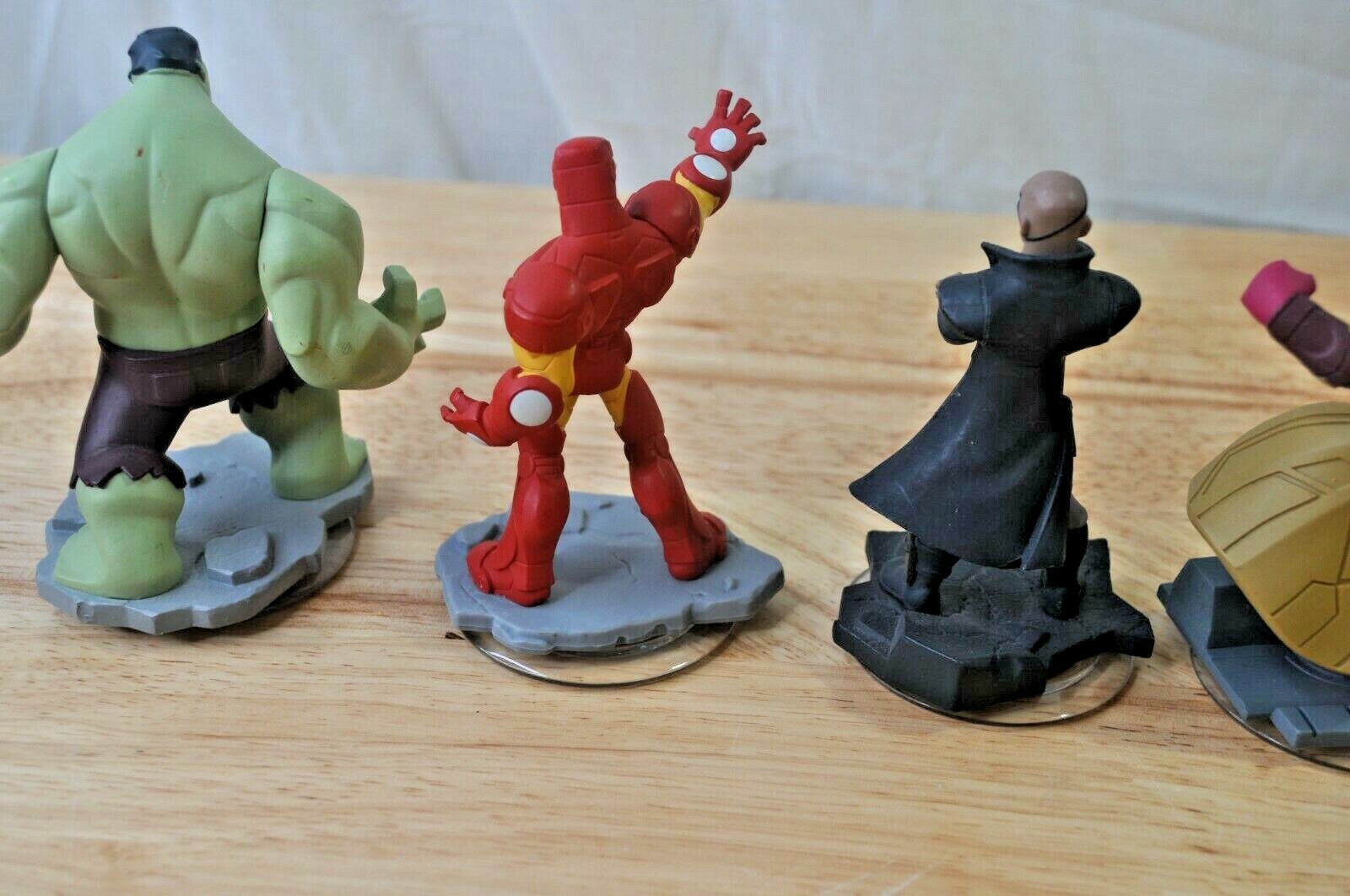 Disney Infinity Avengers Figure Lot-Iron Man-Captain America-Hulk-Vision-Fury