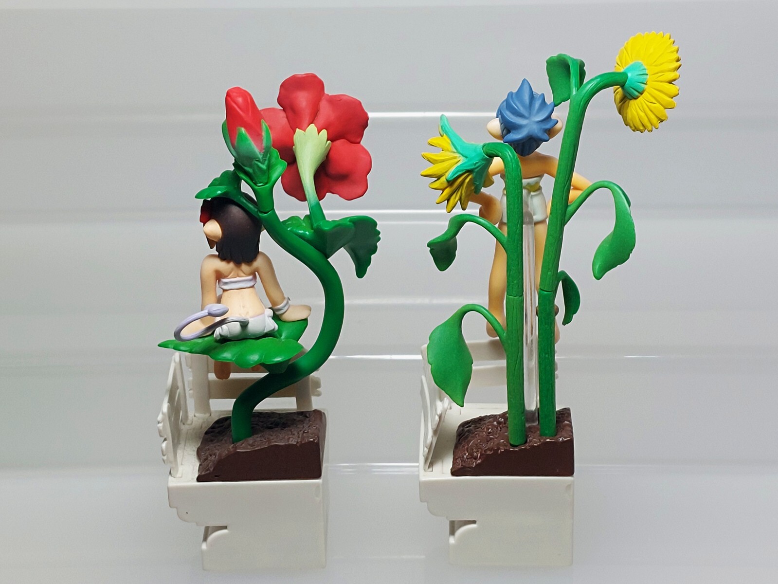 TV Champion Flower Girl Hibiscus Sunflower Figure Epoch 2004 Japan 3.8-4.1in
