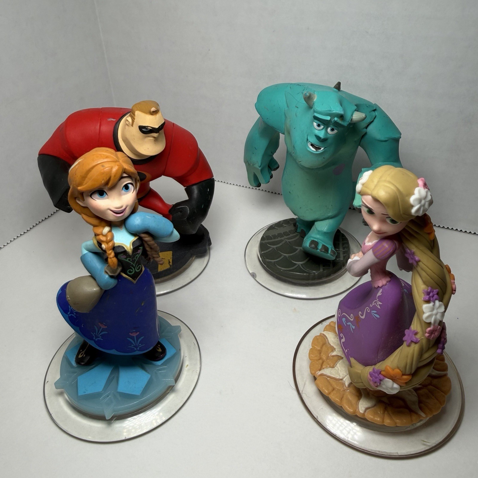Disney Infinity 1.0 2.0 Mixed lot 20 Piece LOT *READ DESCRIPTION*