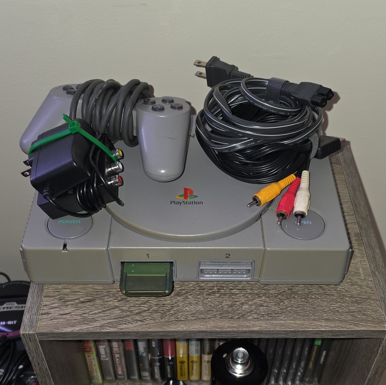 Sony PlayStation 1 PS1 Console SCPH-7501 NTSC-U/C w/ Controller & Memory Card