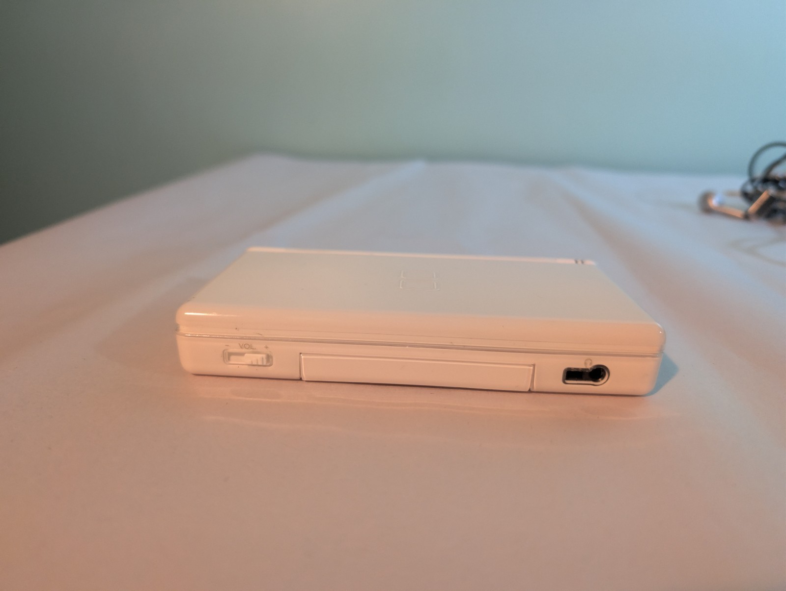 Nintendo DS Lite Handheld System White