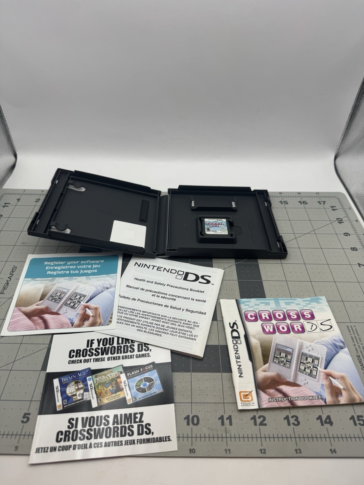 Crosswords DS (Nintendo DS, 2008) 1,000+ Easy & Fun Puzzles Game