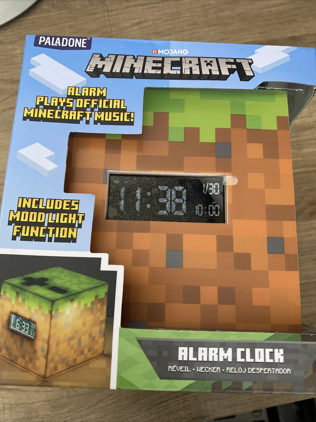 NEW PALADONE MOJANG MINECRAFT ALARM CLOCK USA SELLER FREE SHIPPING!!