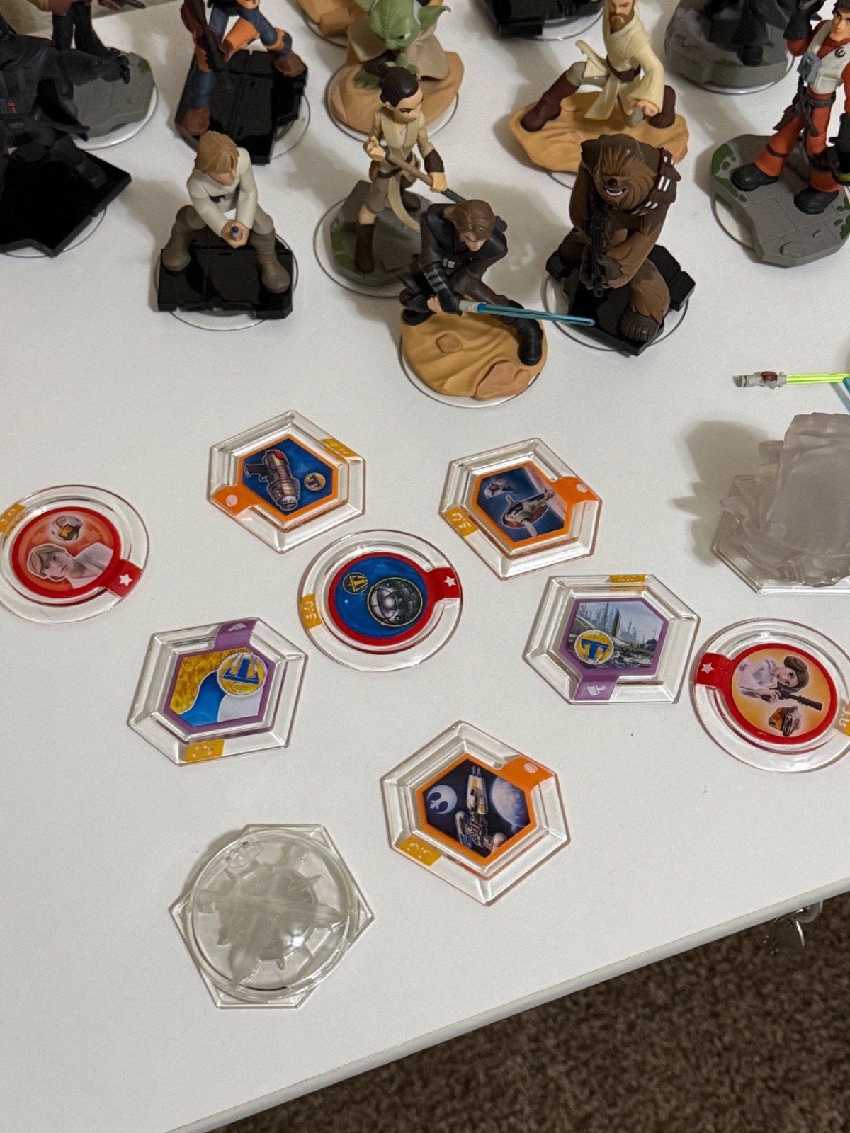 37 Disney Infinity Figures Power Disc Xbox One Portal Base Avengers Star Wars