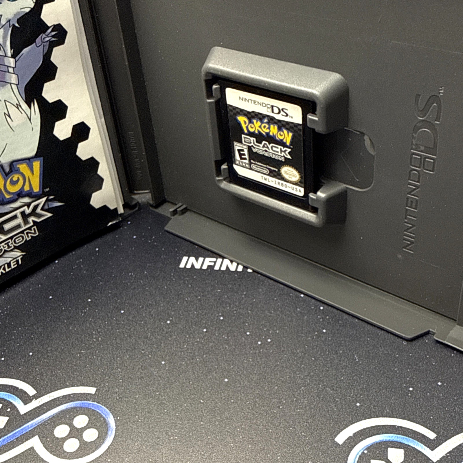 Pokémon: Black Version Nintendo DS Authentic CIB With Inserts Refurbished Tested