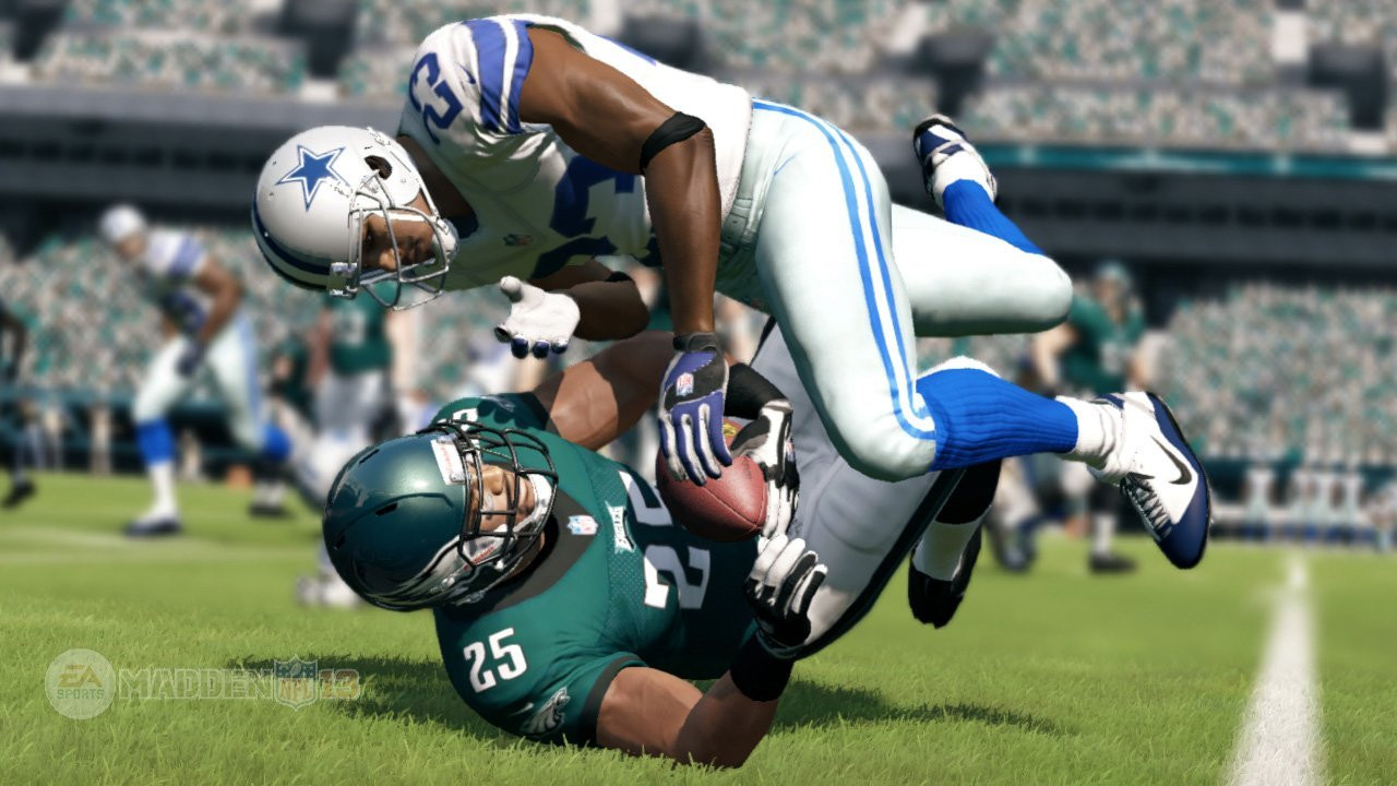 Madden NFL 13 Xbox 360 American Football Video Game Authentic NFL Experience