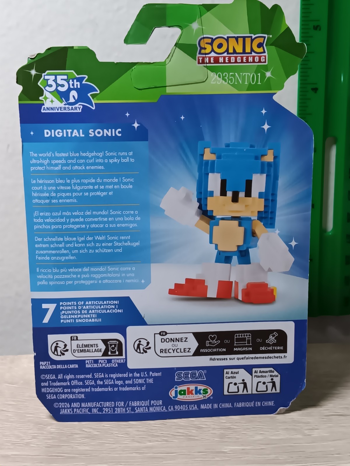 *FREE SHIP* 2.5″ DIGITAL SONIC 35TH Sonic the Hedgehog SEGA Jakks Pacific