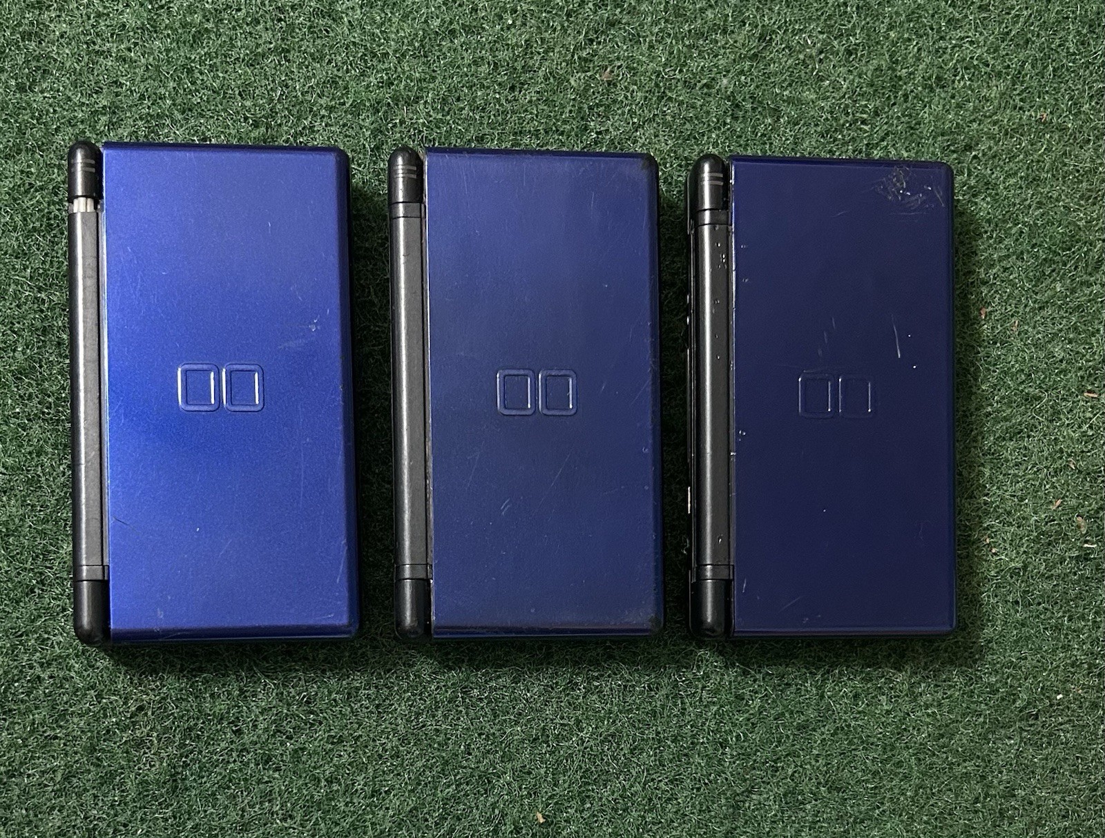 (3)Nintendo DS Lite Handheld Systems Cobalt/Black, Working, CHARGER Not Included