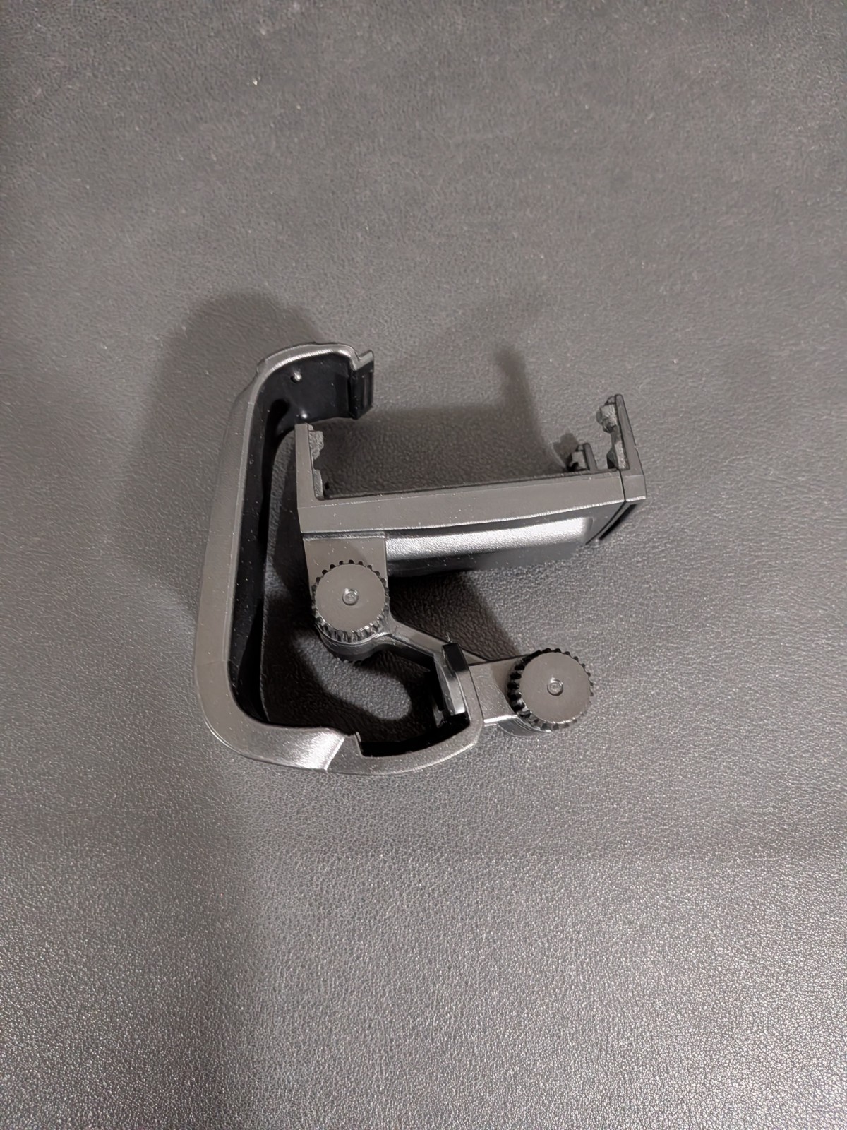 PowerA MOGA Mobile Gaming Clip for Xbox Controllers – Black