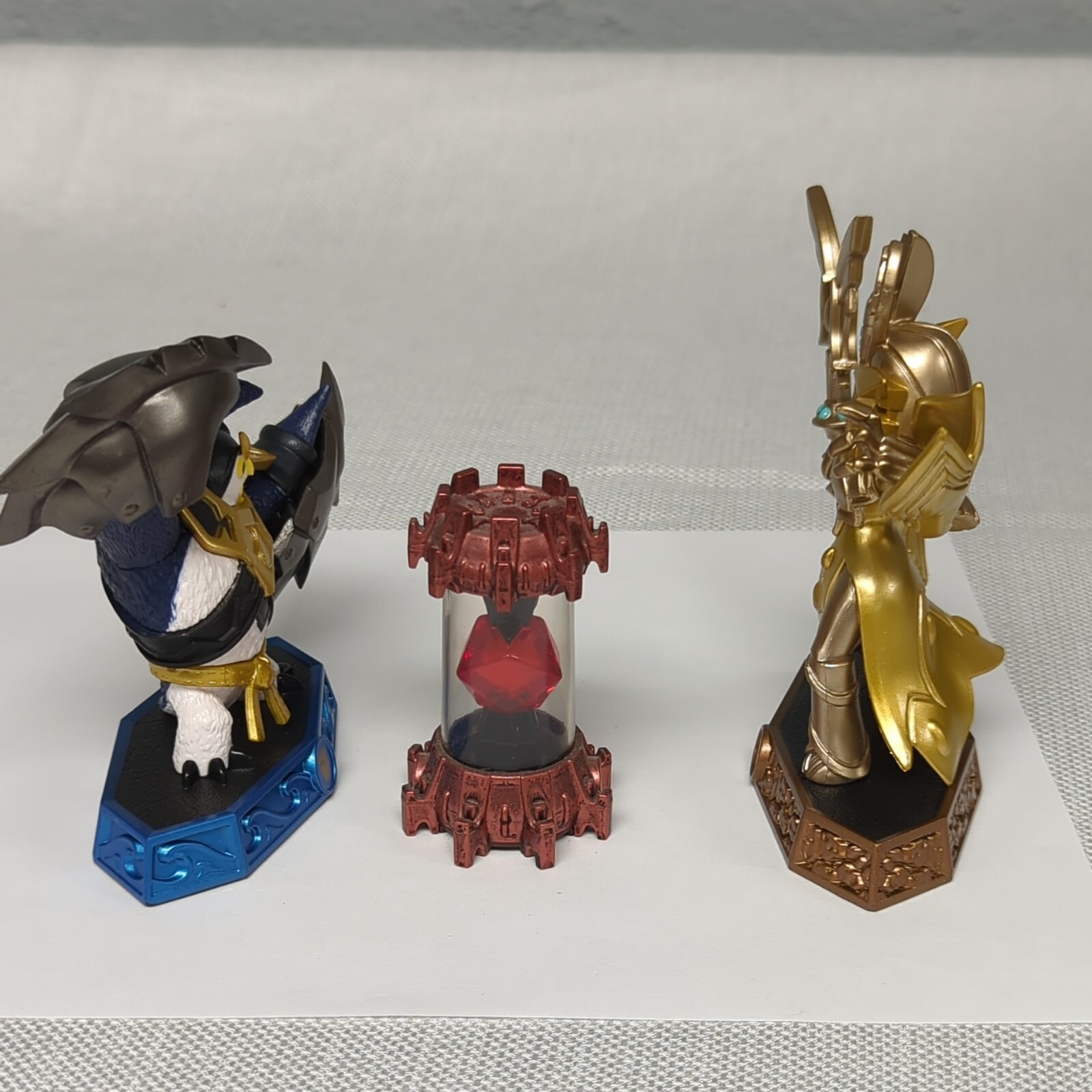 Skylanders King Pen Golden Queen Fire Reactor Crystal Lot of 3 Figures