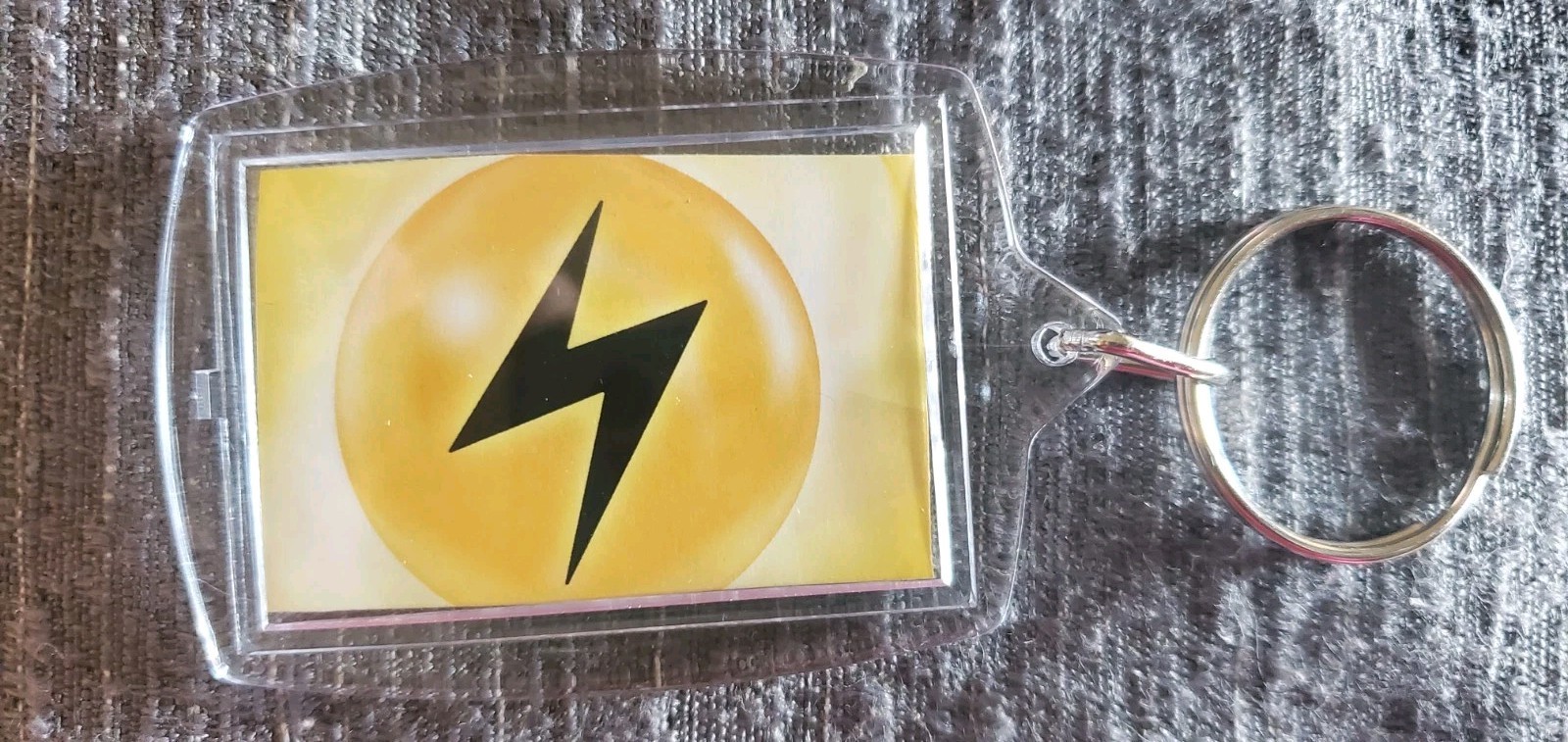 New! 2-sided POKEMON KEYCHAIN rigid clear plastic
