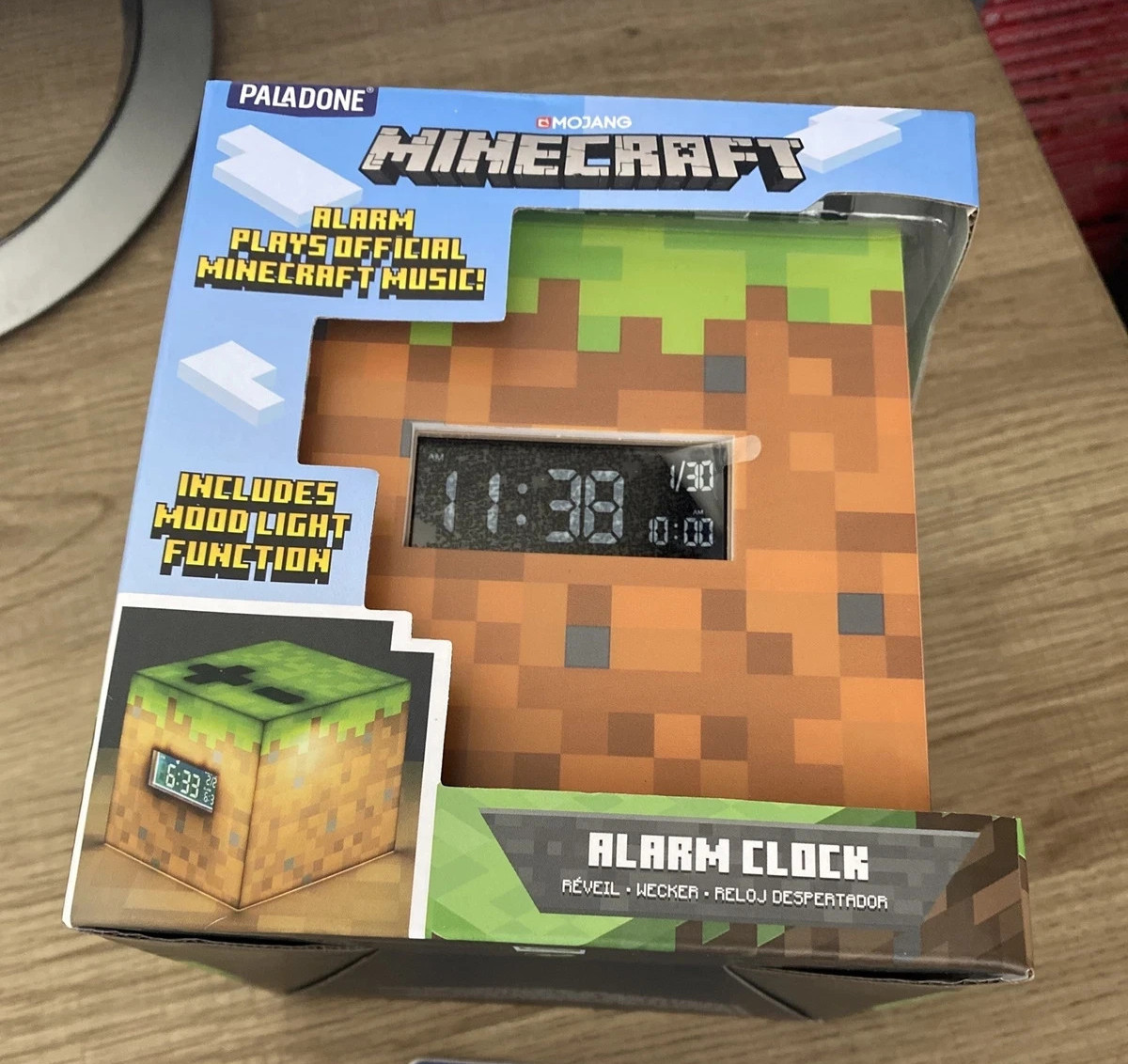 NEW PALADONE MOJANG MINECRAFT ALARM CLOCK USA SELLER FREE SHIPPING!!