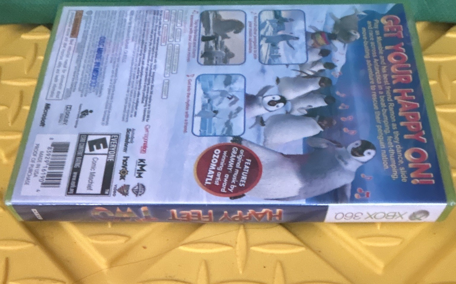 WB Games Happy Feet Two Microsoft Xbox 360 Multiplayer 3D Compatible E NTSC 2011