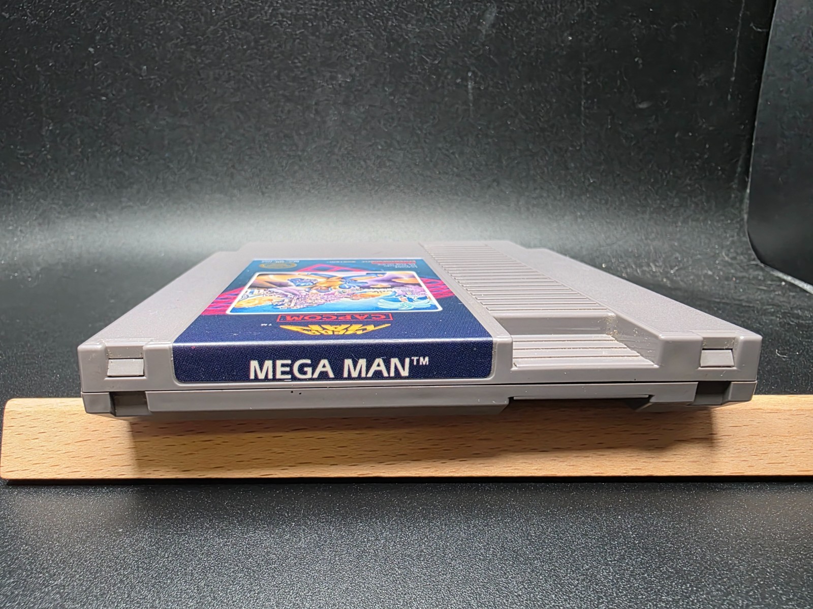 Capcom Mega Man Working Cartridge and Manual Nintendo NES Game