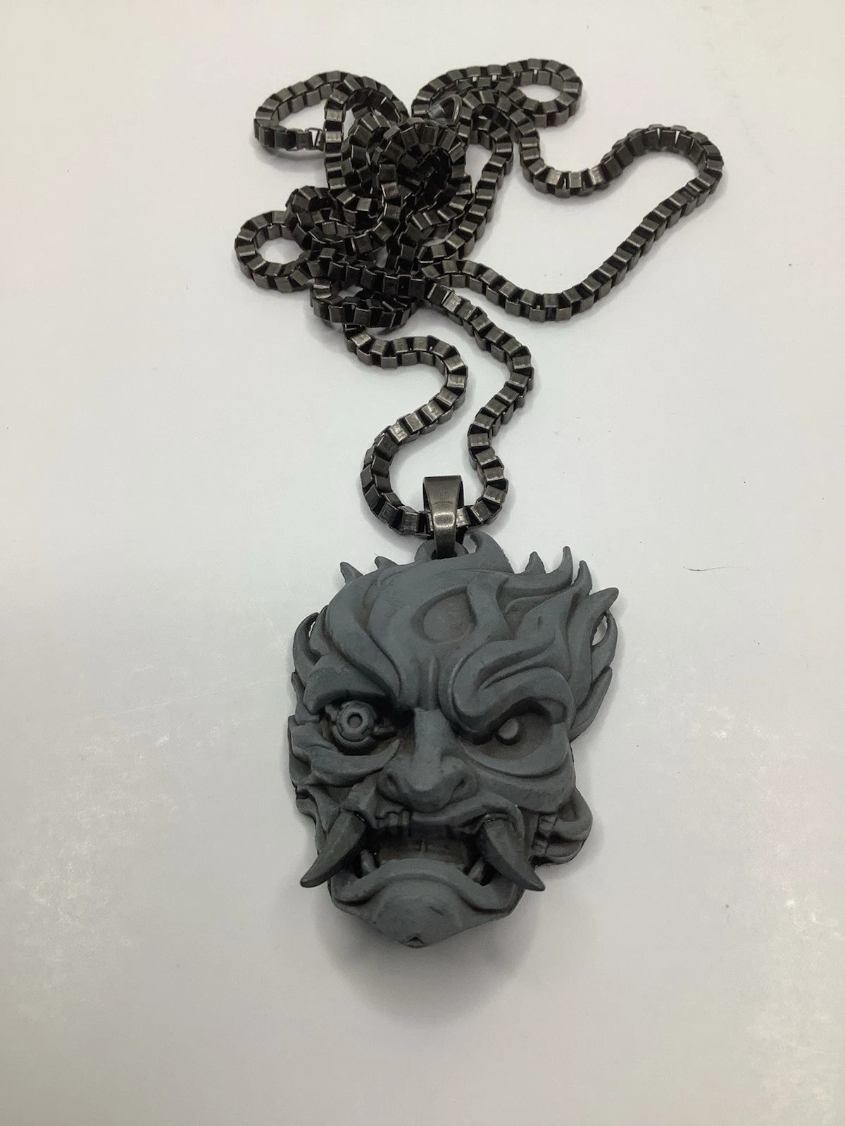 CD Projekt RED Cyberpunk 2077 Samurai Medallion Necklace Collectible Limited NEW