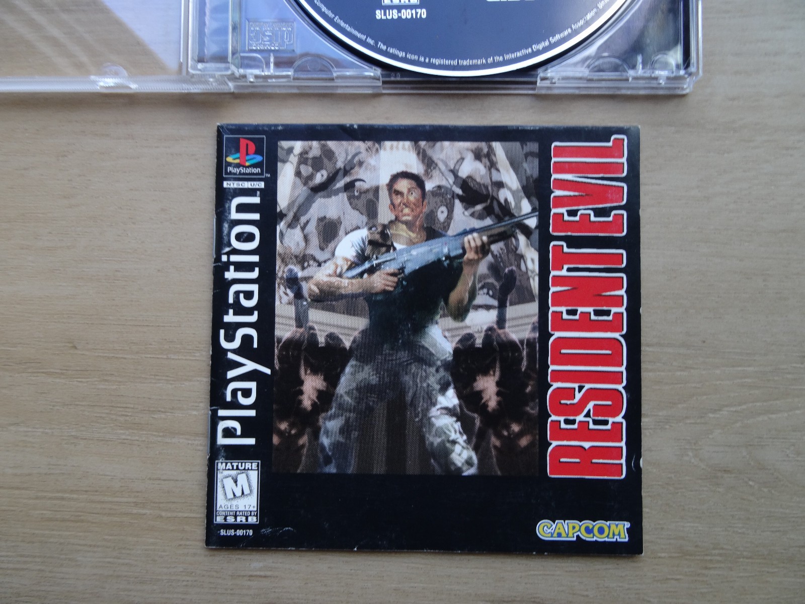 Resident Evil (PlayStation 1, 1996) Jewel Case w/Reg Card *Rare!*