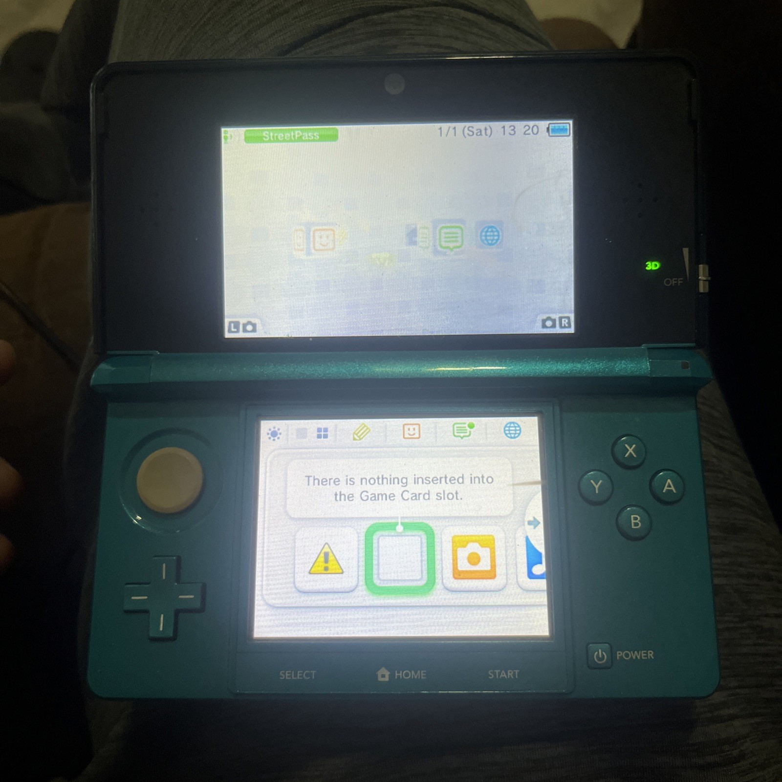 Nintendo 3DS Handheld System – Aqua Blue Charger, Stylus Doesn’t Read Games