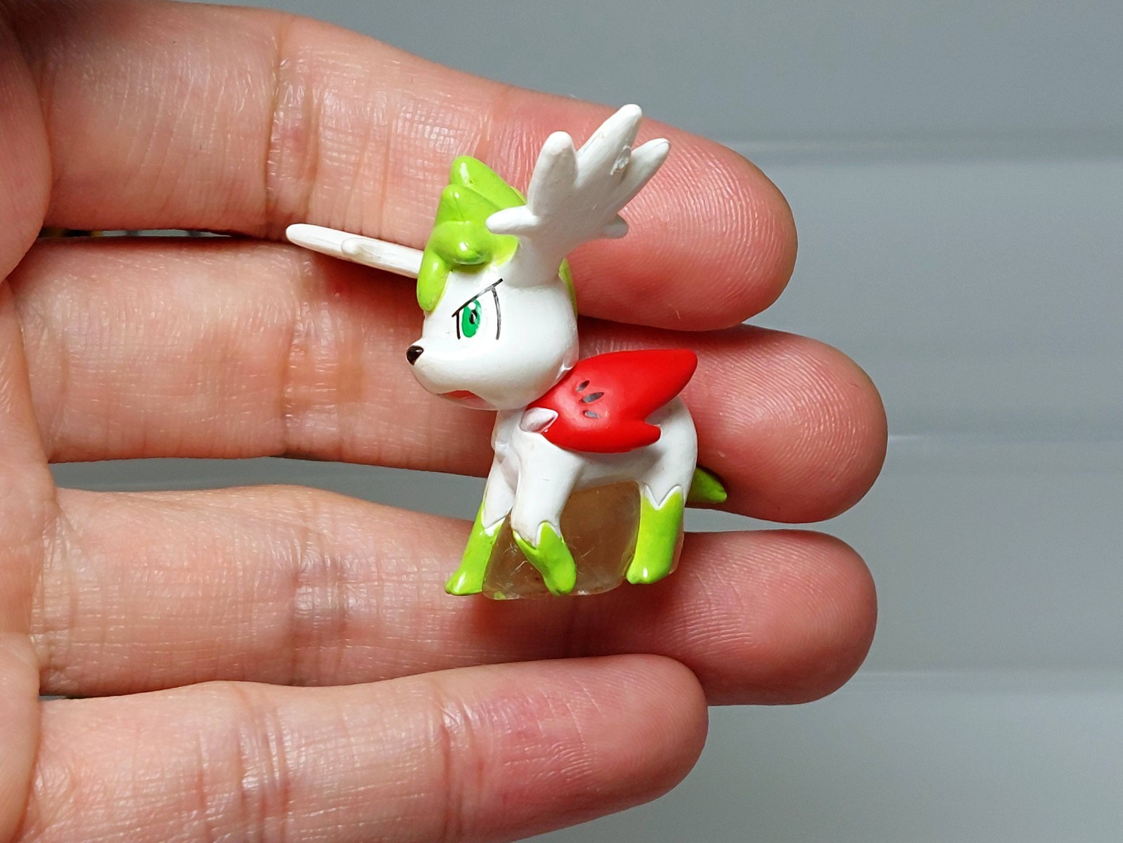 Giratina Shaymin Pokemon Clipping Figure Collection Bandai N03 0.8-1.6in