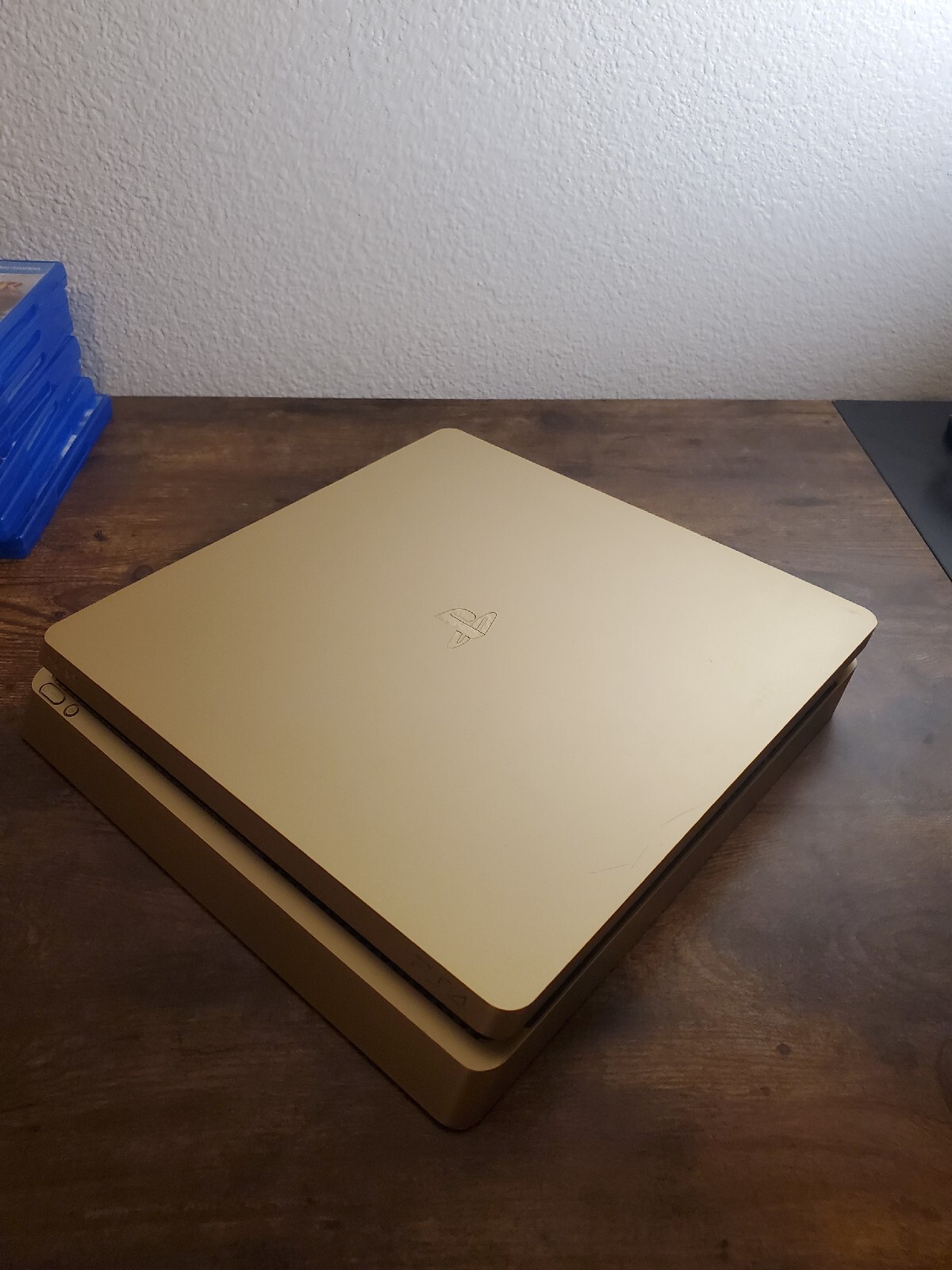 Ps4 500gb slim Gold